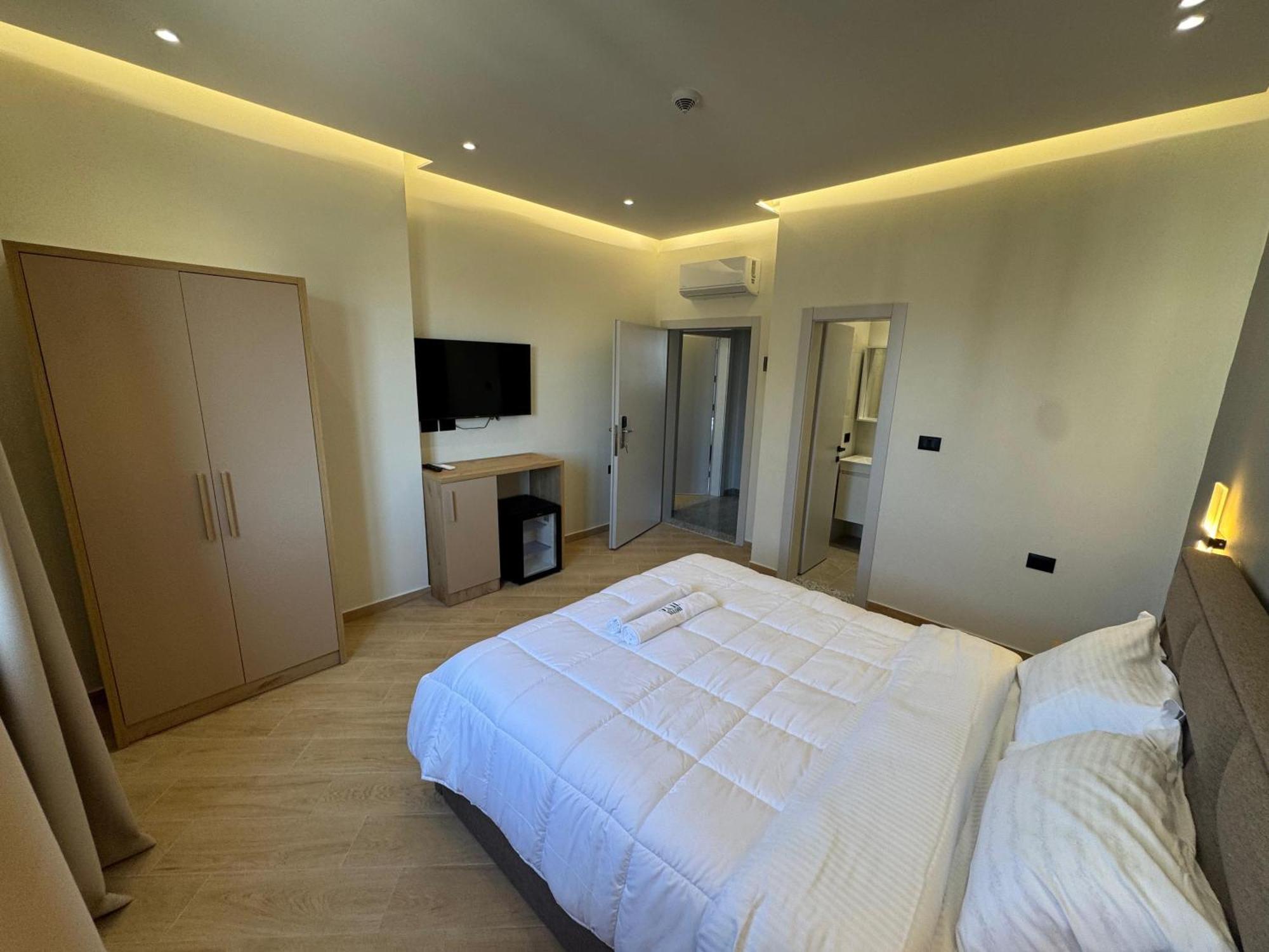 Tuyo Hotel Tirana