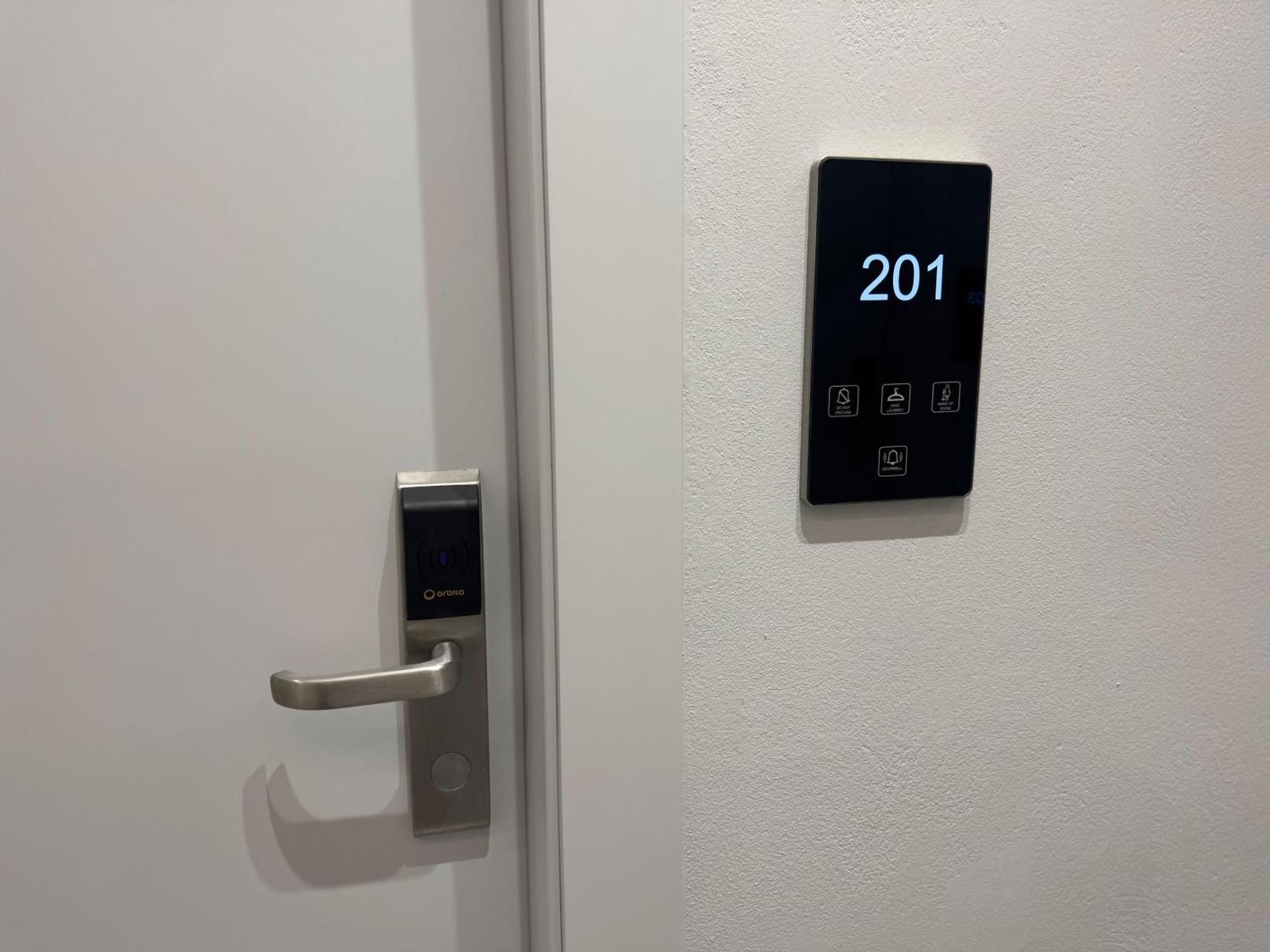 Tuyo 3* Tirana