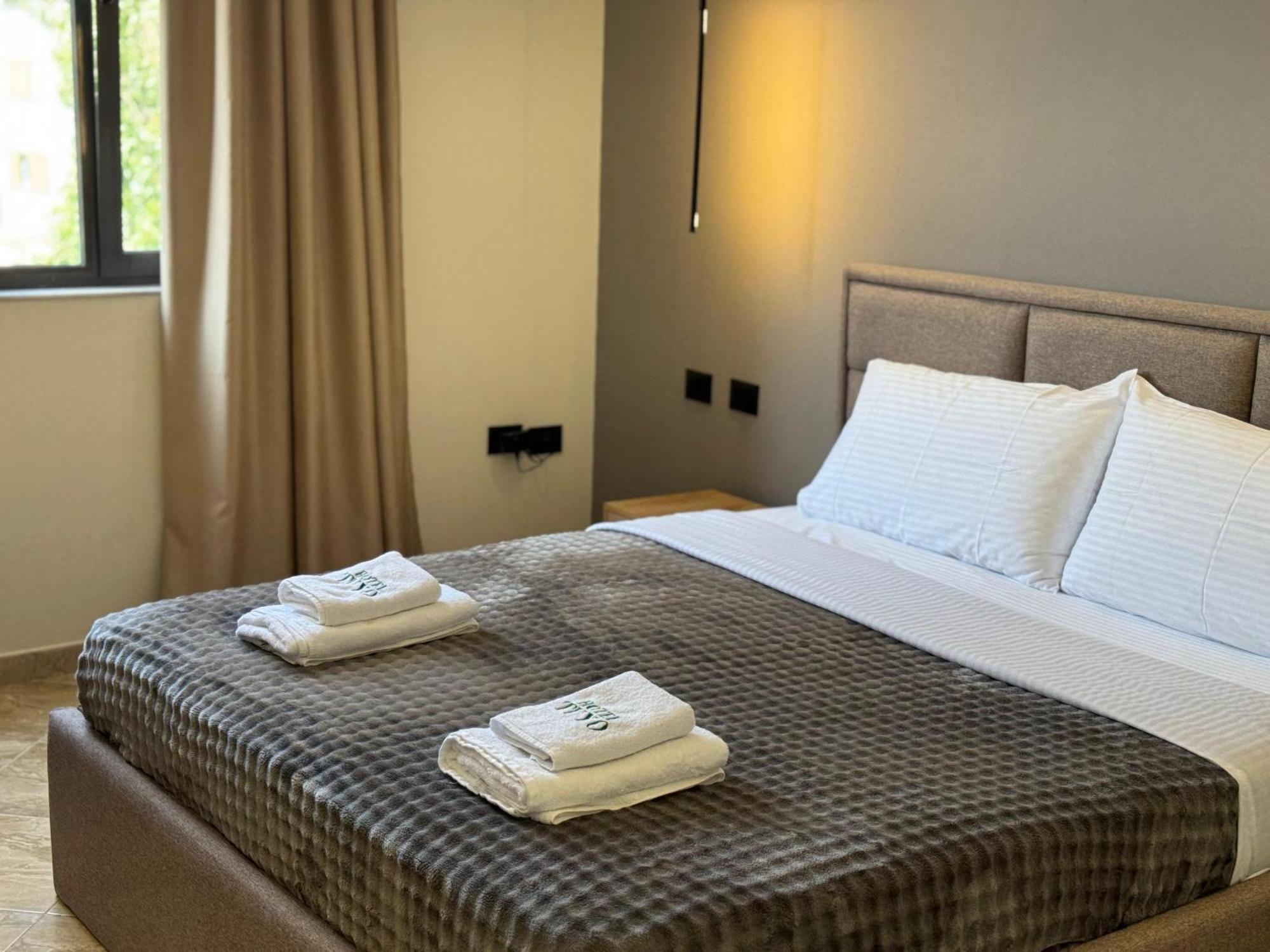 Tuyo Hotel